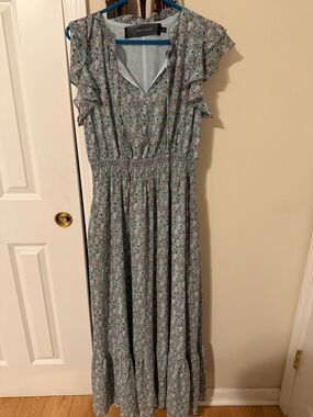 Light Blue Floral Maxi Dress with Ruffle Sleeves. Size L